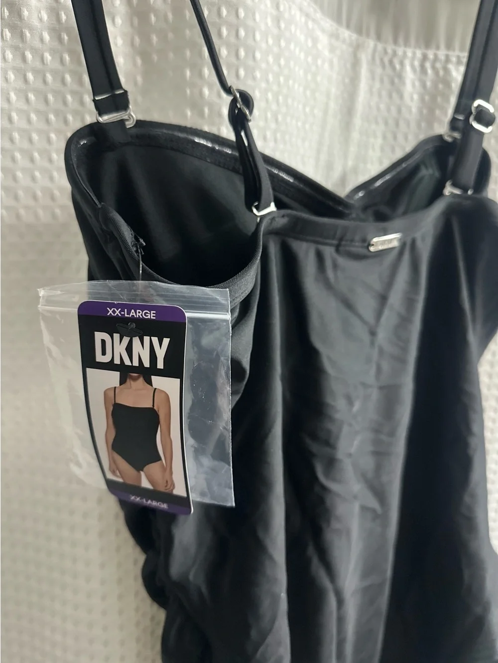 DKNY Swimsuit Black Bandeau Adjustable Strap Tummy Control One Piece XXL 2XL - Picture 6 of 8